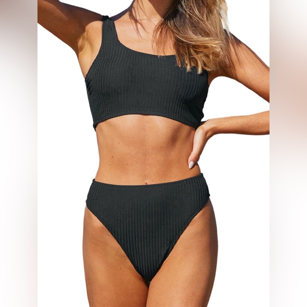 CUPSHE Women's Bikini Set High Waisted 2 Piece Swimsuit Scoop Neck Sporty Tank